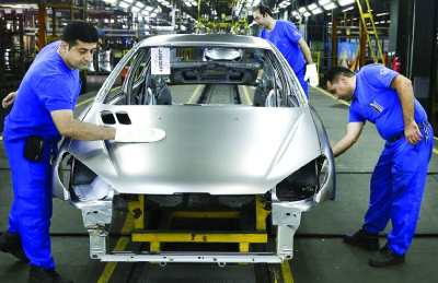 شیوه اداره خودروسازی‌های ایران تغییر می‌کند؟